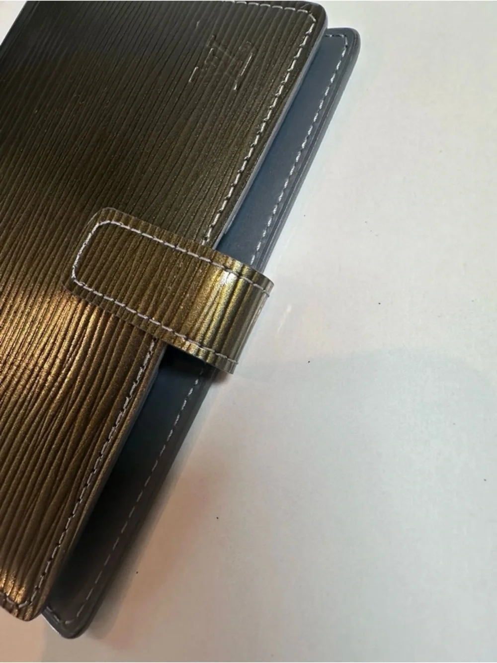 Agenda PM Golden Cyber Notebook Cover